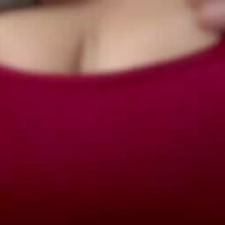スポブラ楽なんだけど乳首立っちゃう(,,- -,, )