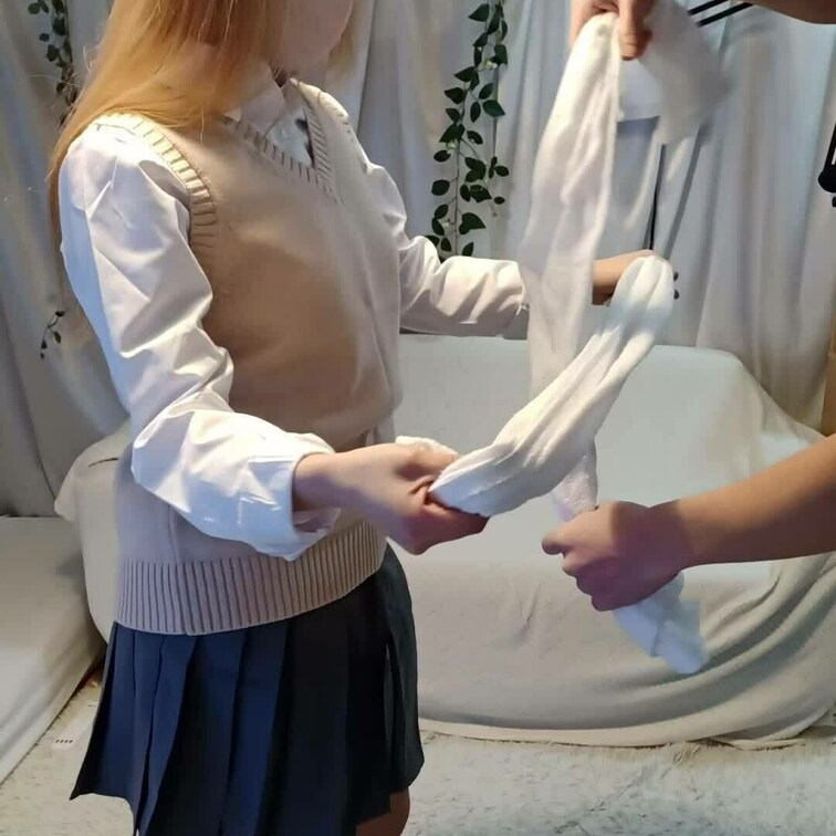 タオル知恵の輪で悪戯w