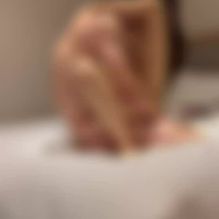 目隠し縦画面

2人が逝くラストの動画です。
スマホでどうぞ！
短めの時間です。
　
横画面を購入された方、