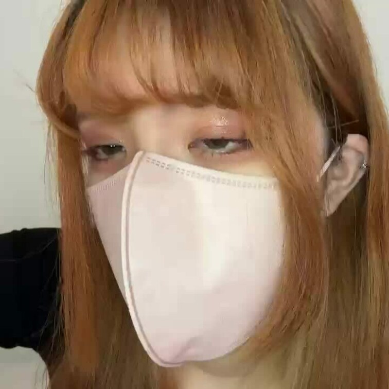 【みれい 20 歳】

みれいさんのライブ配信動画です
生配信 だと、1 回の有料配信を視聴すると、おおよそ平均 