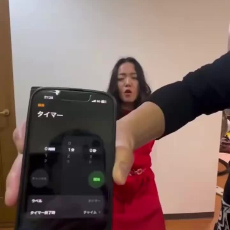 皆様大変お待たせしました！
今回のくすぐり動画はこちらです👍

是非いっぱい見てあげてくださいね(  ˆОˆ  )