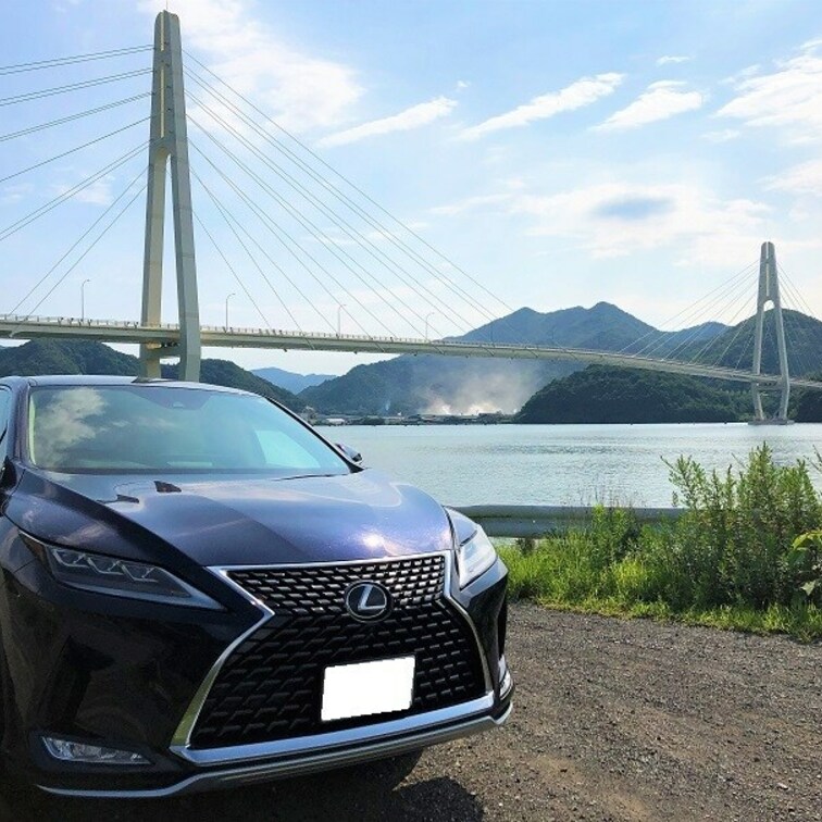 レクサスに乗っています