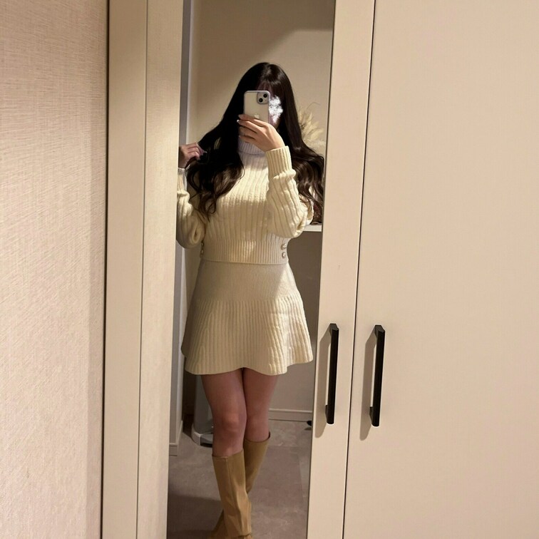 余裕でノーパンノーブラ🤍目凝らしたらみえるかもね？🥰