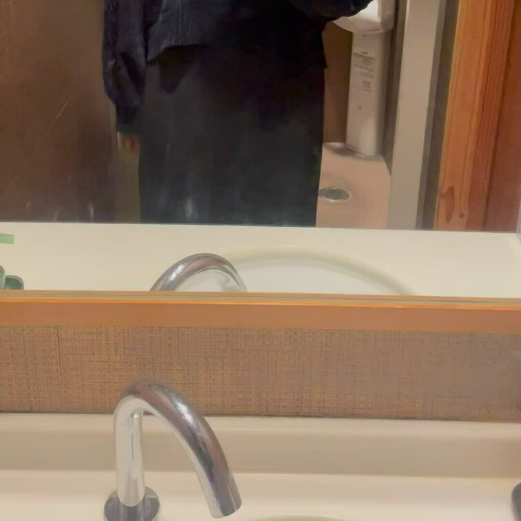 喫茶店のトイレで、、💗