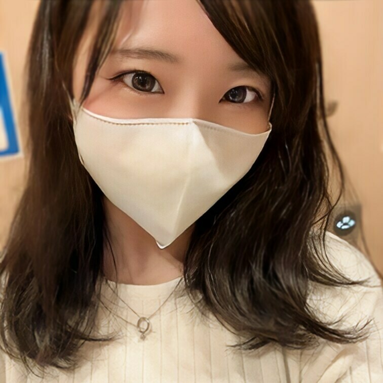 昼休憩にカフェに行きランチの後仕事しようと思っていたのですが、ムズムズしてきてしまい・・・
ただ、あまりにも目立つ位置