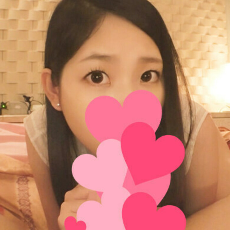 今日のPJチャンは童顔で清楚な美人さん❣️
普段は百貨店で受付のお仕事をしているそうです😸
物価高で貯金ができなくな