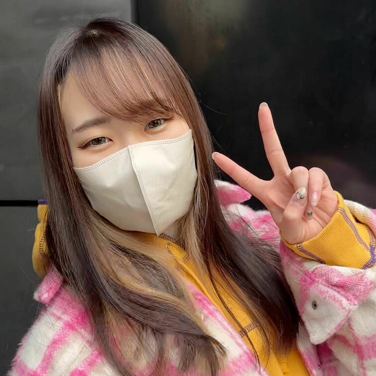 #200【AKARI 23歳】
今回ストリートスナップに協力してくれたのは、ストリートコーデが可愛いAKARIちゃん😎
