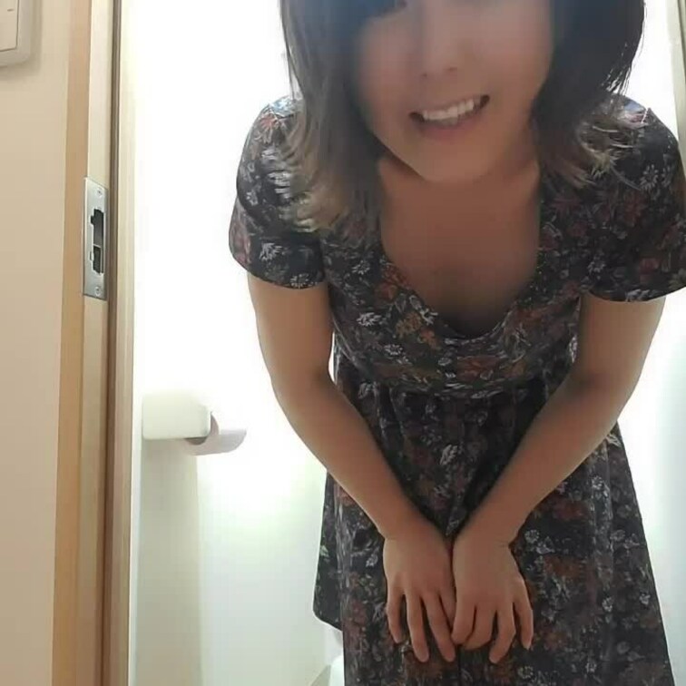 おしっこ
しちゃうぞ〜