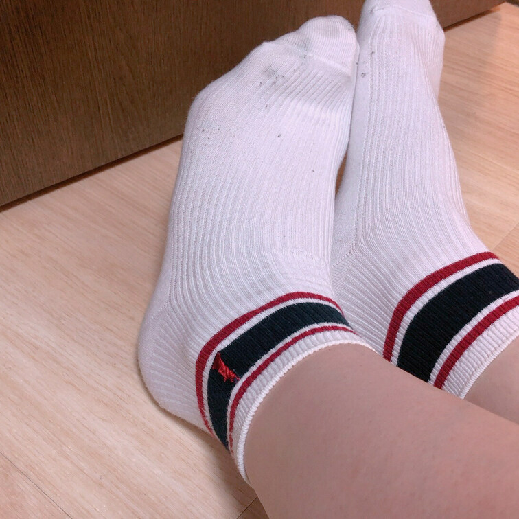 靴下が好きって人意外と多い！
不思議😳🧦
これは売れちゃいました！
白かわいかったのになぁ笑🥲