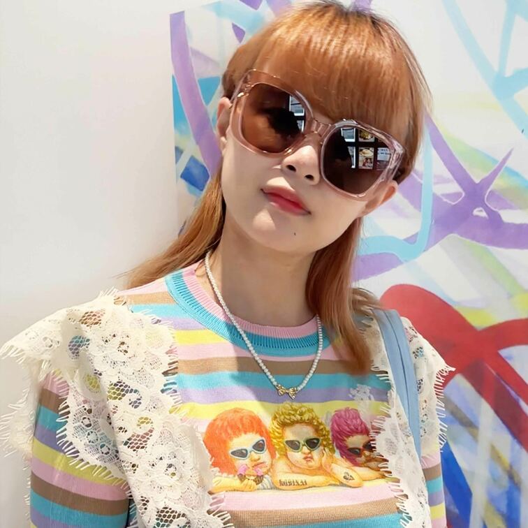#81【NIKO 20歳】
今回ストリートスナップに協力してくれたのは、パステルカラーの原宿コーデがインパクト大のNI