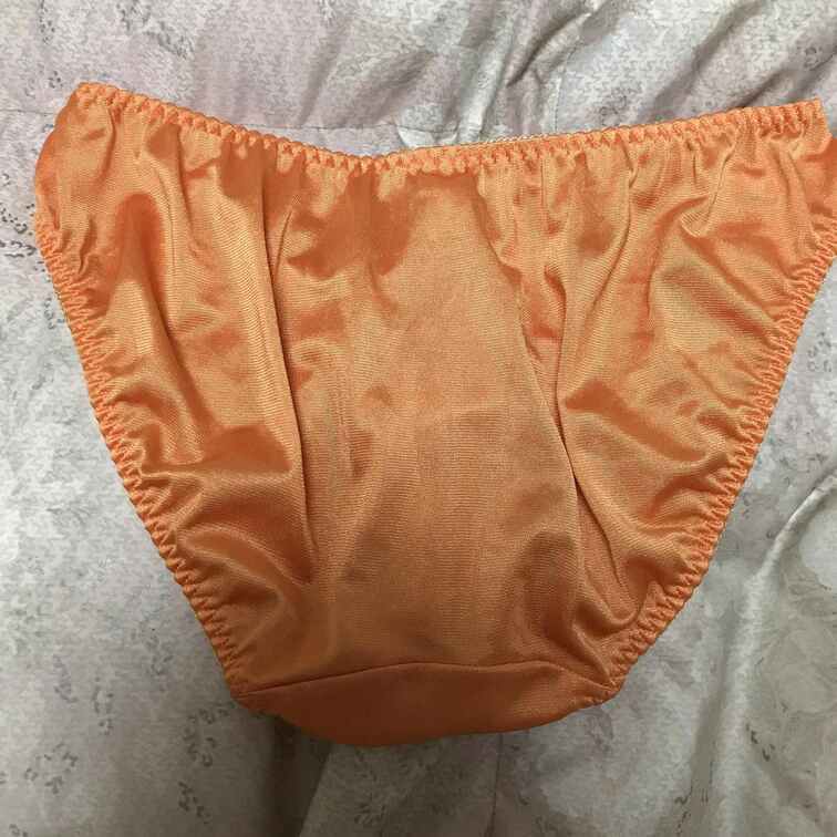 今日のリナのパンツです🥰
いつものお気に入りパンツです😍
何回か登場していると思います。