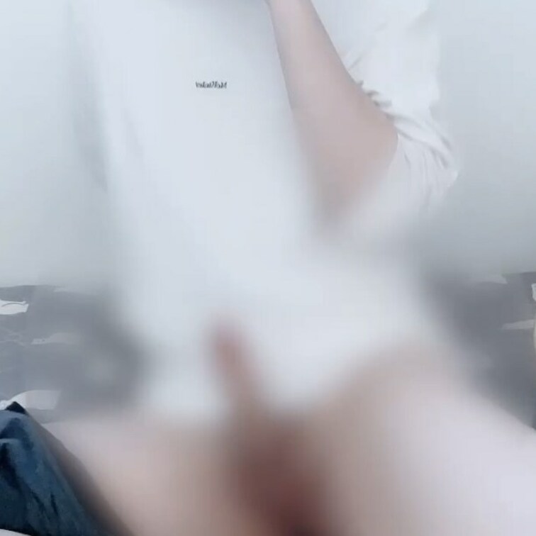【支援プランってどんな内容？】
・投稿してある有料動画が全て観放題♡
・無料プランはほぼ投稿が無い代わりに「支援プラ