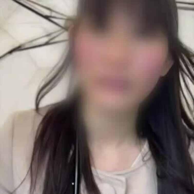 12/15から配信スタート🎉

ストリートマンコ図鑑 #07　しょこたん似の色白美肌スレンダー美女　彼氏に内緒で初め