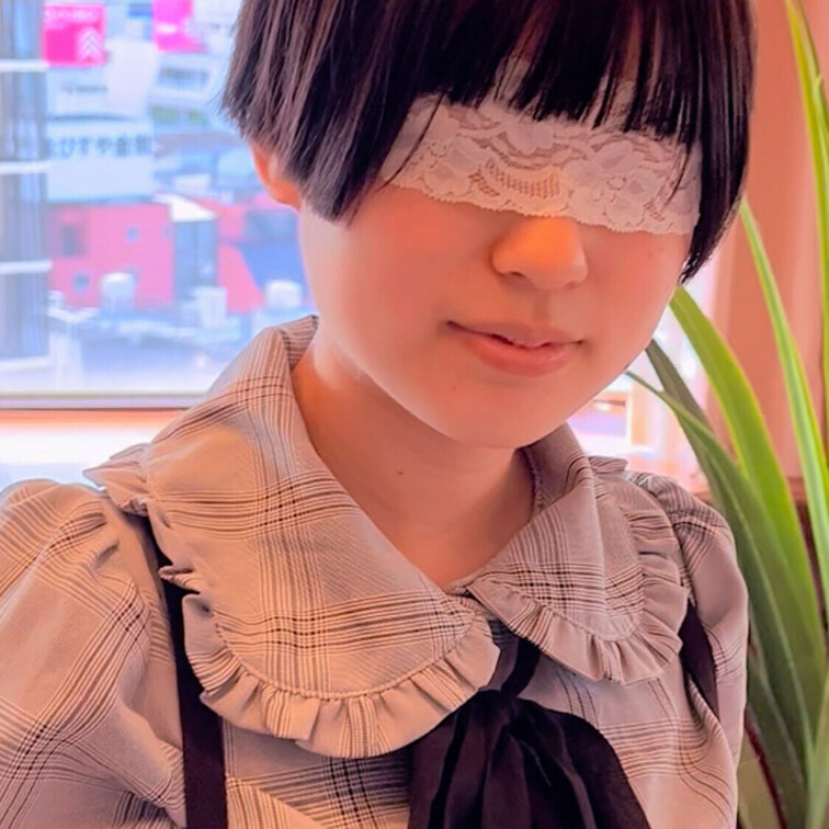 界隈では有名なレイヤーさんとHなハメ撮り
【本編】
https://myfans.jp/posts/7b3f9728