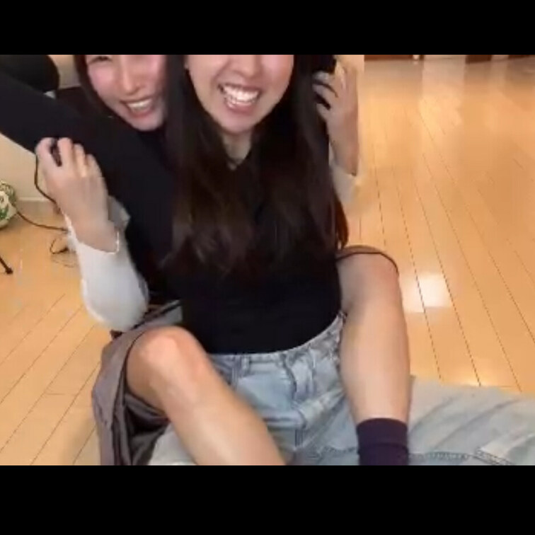 皆様お久しぶりです！
動画の更新が遅くなってしまって申し訳ございません。
今回のくすぐり動画はこちらです👍

是