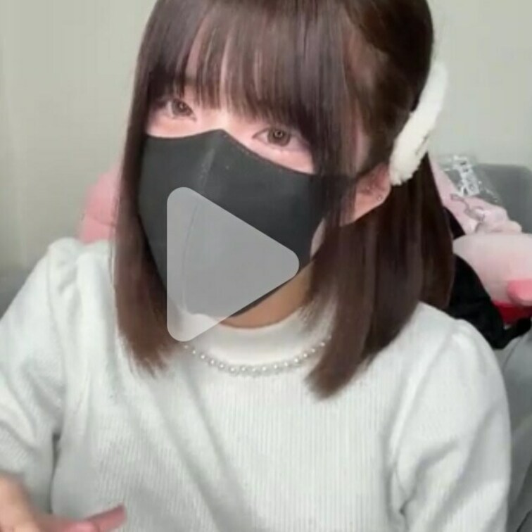 【みれい 20 歳】

みれいさんのライブ配信動画です
生配信だと、1 回の有料配信を視聴すると、おおよそ平均 5
