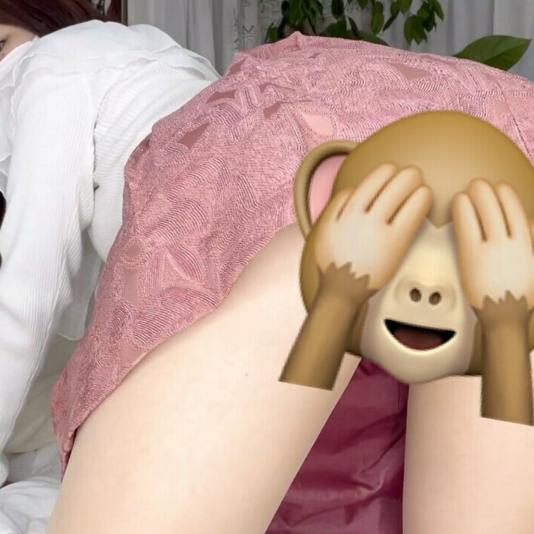 【無料公開】
←これが(左) (右)こう→
四つん這いポーズのパンチラだったら、みんなはどっち派??
良さを引