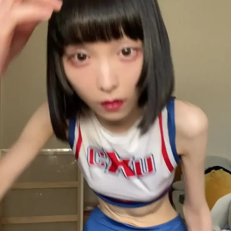 腹筋割れてるときのチアコスストレッチ動画
10分くらい