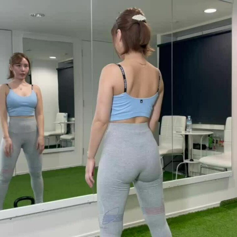 美女トレ🍑