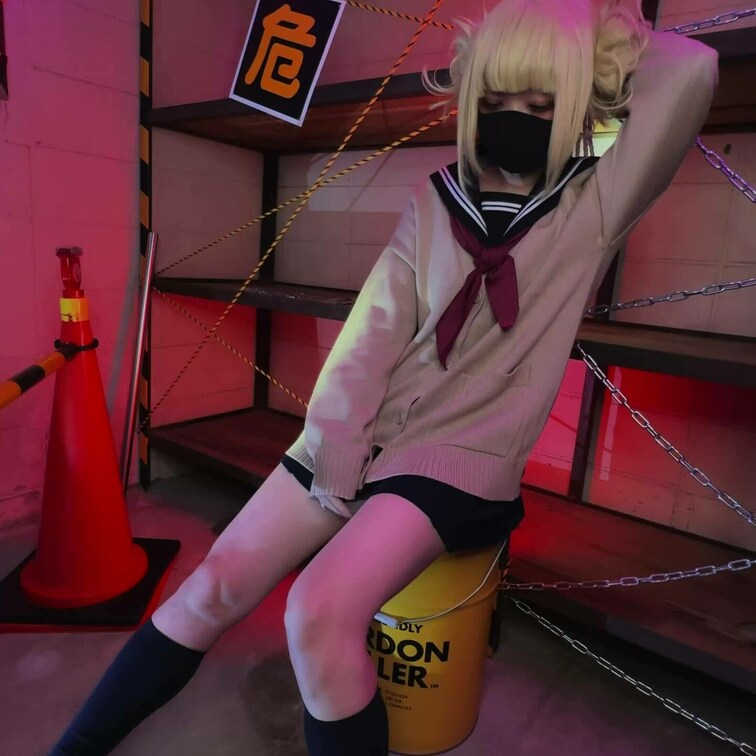 [ 自撮りアングル ]
捕まえたト〇ちゃんのポッケにおもちゃを入れておいたら彼女のえちえちな本性が垣間見えた動画🔪💜