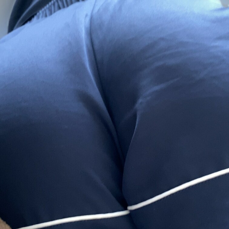 もも🍑の大きなお尻☺️