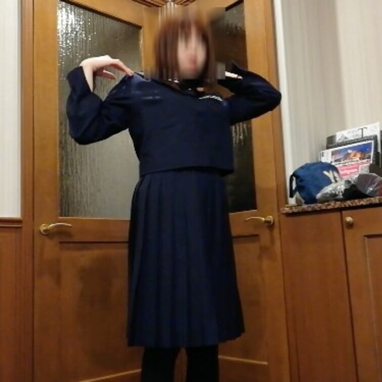 制服にお着替えまりちゃん