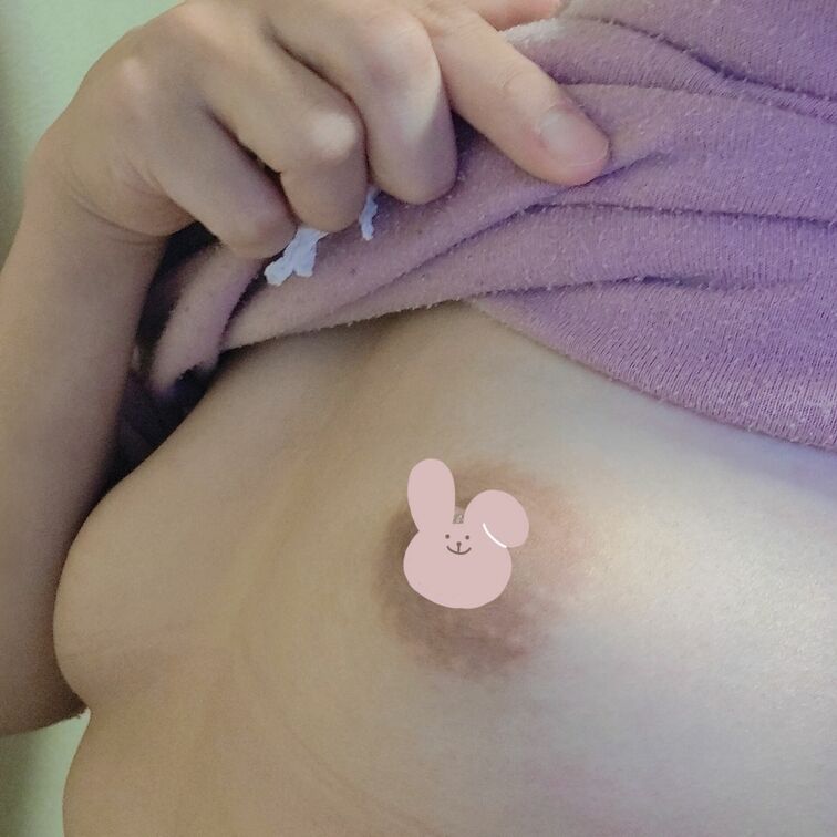 Twitterでのスペースで、NTR妻さん達とお話しました💜
ルーレットゲームでアップした
乳首スタンプとキス顔(口元)