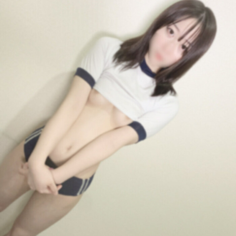 初めまして！
第1回目のブロンズプランの女の子です

ーーーーーしおりちゃんーーーーー
♡都内在住
♡販売店勤