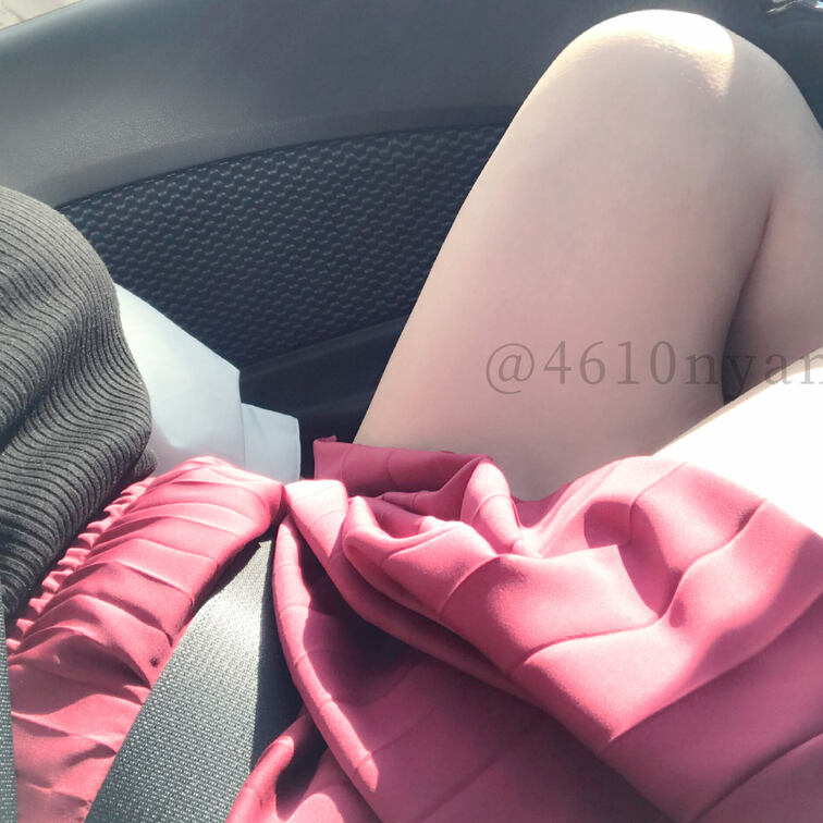ギリギリ見え…？🙊


#むちむち #ムチムチ #グラマラス #巨乳 #美乳 #Hカップ #人妻 #新妻 #素人 