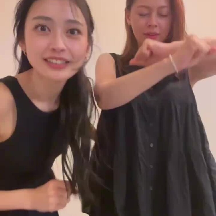 皆様大変お待たせしました！
今回のくすぐり動画はこちらです👍

是非いっぱい見てあげてくださいね(  ˆОˆ  )