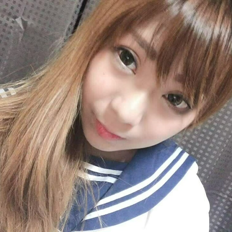 覗いていきませんか？裏垢女子の恥ずかしい姿。
いろんな女子が登場するかも知れません。
フォロー＆加入お待ちしてます。