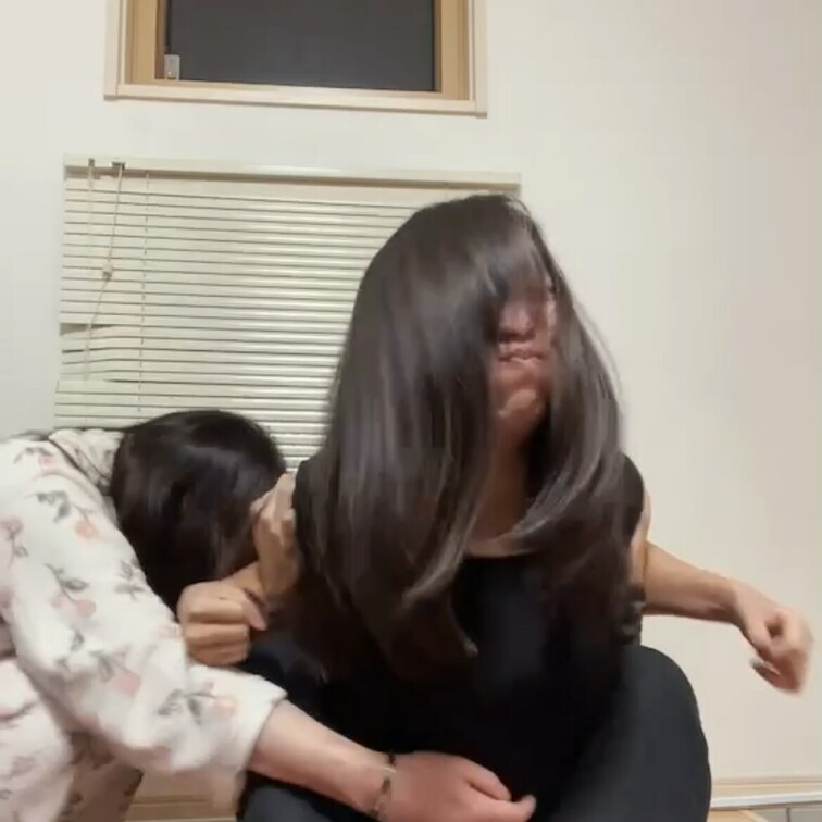 皆様いつもご購入ありがとうございます☺️
今回のくすぐり動画はこちらです👍

是非見てあげてくださいね(  ˆОˆ