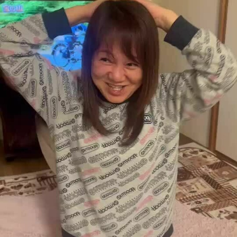 皆様いつもご購入ありがとうございます☺️
今回のくすぐり動画はこちらです👍

是非見てあげてくださいね(  ˆОˆ
