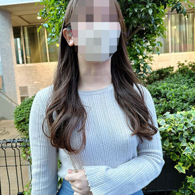 【えりなさん／自称24歳】

職業：会社員（IT系）
立ちんぼ歴：数か月
お金の使い道：メン地下推し活費用

