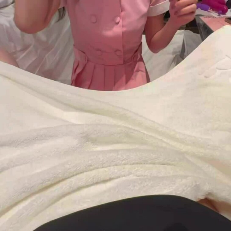 ナースコスでフェラ動画です♡