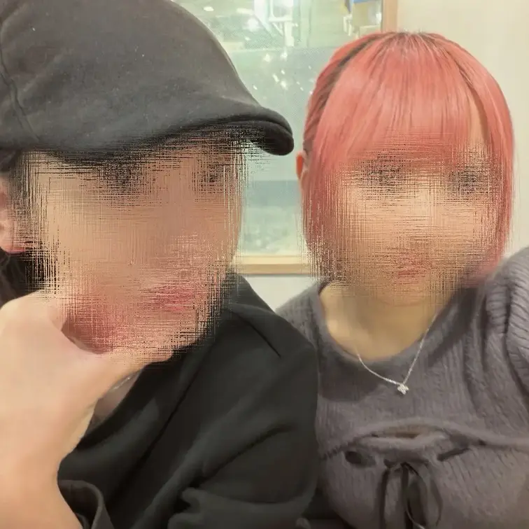 猫の日もうそろそろだねと言ってきた彼女

バックから出したのも持参のコスプレ
大学があるのに隠してバックに持ってき
