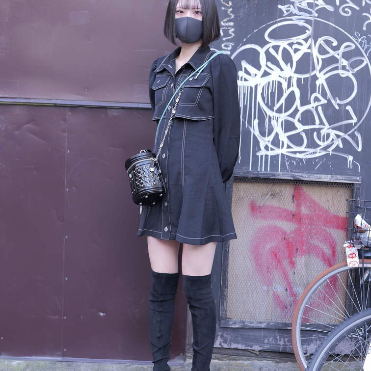 初めましてこんにちは。かゆいと申します
Xで写真投稿していたらセンシティブ扱いされてしまいまして、、、
何かこう、も
