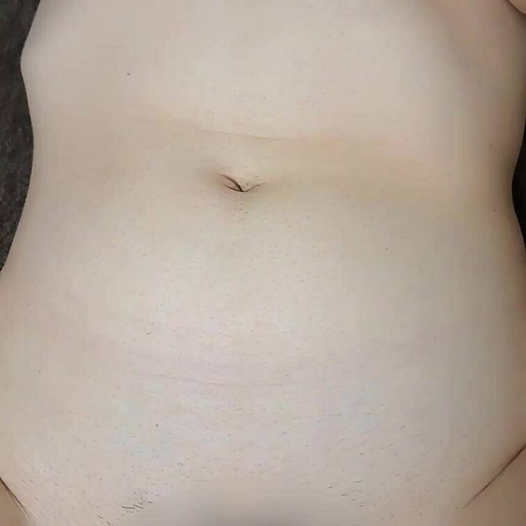 人妻ちゃんのおっぱいと指輪を眺めながら生挿入