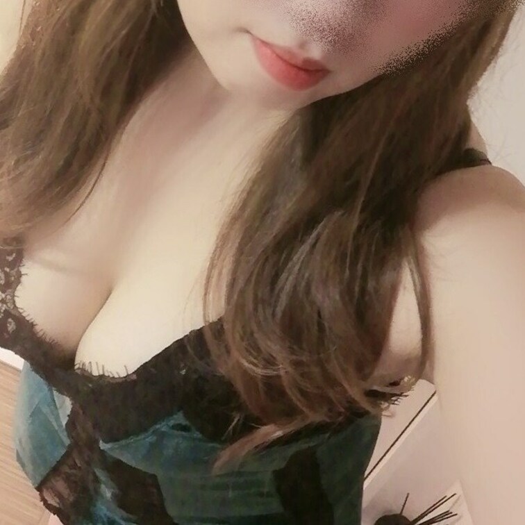 増量期でムチムチな時はFカップです。