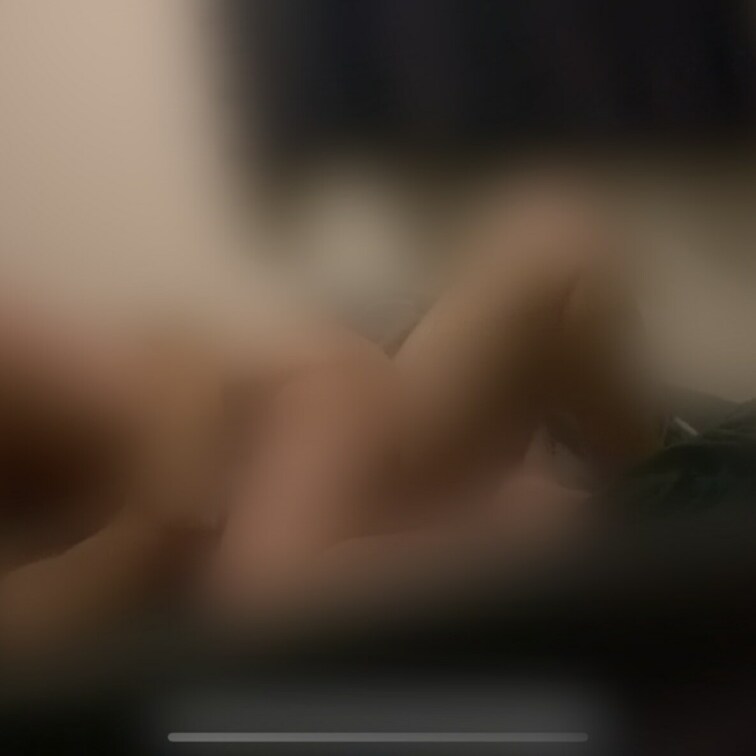 セフとの騎乗位とバック
 気持ちいい！けど騎乗位は少し苦手なのかも！
 男性も対位によって気持ちよさって違うのかな？