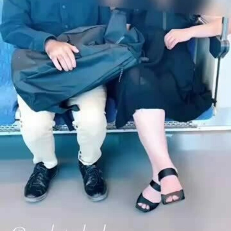 電車でお出かけ♥️



