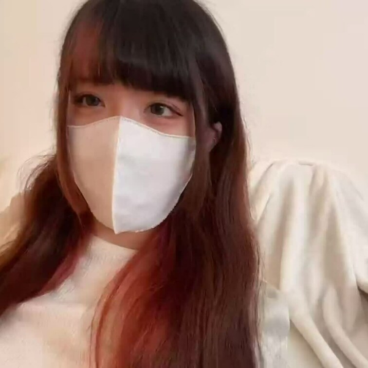 【みれい 20 歳】

みれいさんのライブ配信動画です
生配信 だと、1 回の有料配信を視聴すると、おおよそ平均 