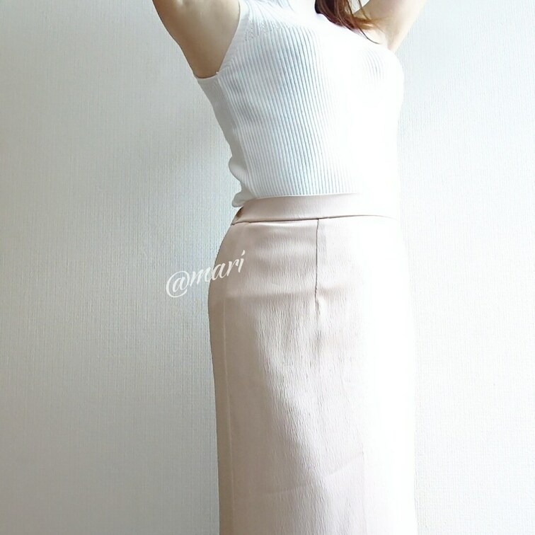 ちょっとづつ脱ぐ着エロいいですよね、、♥♥
#着エロ
#サルート
#今日の下着
#人妻