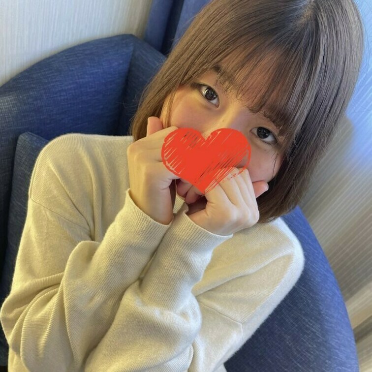 王道の出会いサイトでパパ活してた女子大生を見つけました。

田舎から上京して半年余り…まだまだ垢ぬけないながらも可愛