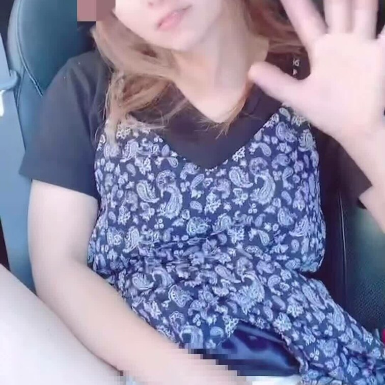 夏の思い出②

可愛すぎて自分の妻ながら何度も見返してしまうほど気に入ってます😆

他人棒しゃぶりながら、ハメら