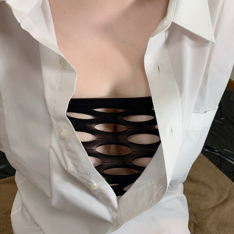巨乳さんとハメ撮りしましたー
動画も近日公開します
★400本以上のハメ撮り動画を投稿済です★
こちらはプラン内で