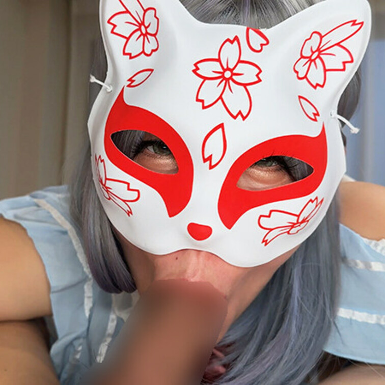 大好きなチンポが逃げないように69で押さえつけながらフェラチオ♥
アナルもベロベロ舐めまくり♥①

