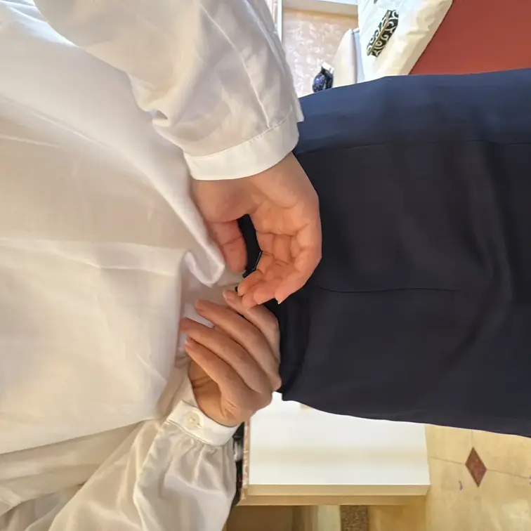 綺麗な瞳のギャル系OLの枕営業(スーツ姿)

ギャル　OL　ショーツ　クロッチ　パンティー　パンツ　下着　下着フェチ