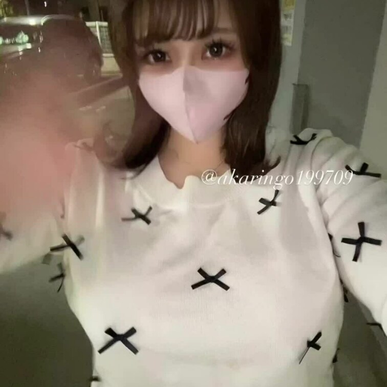 【　露出　】

お散歩してたらムラムラしちゃって///