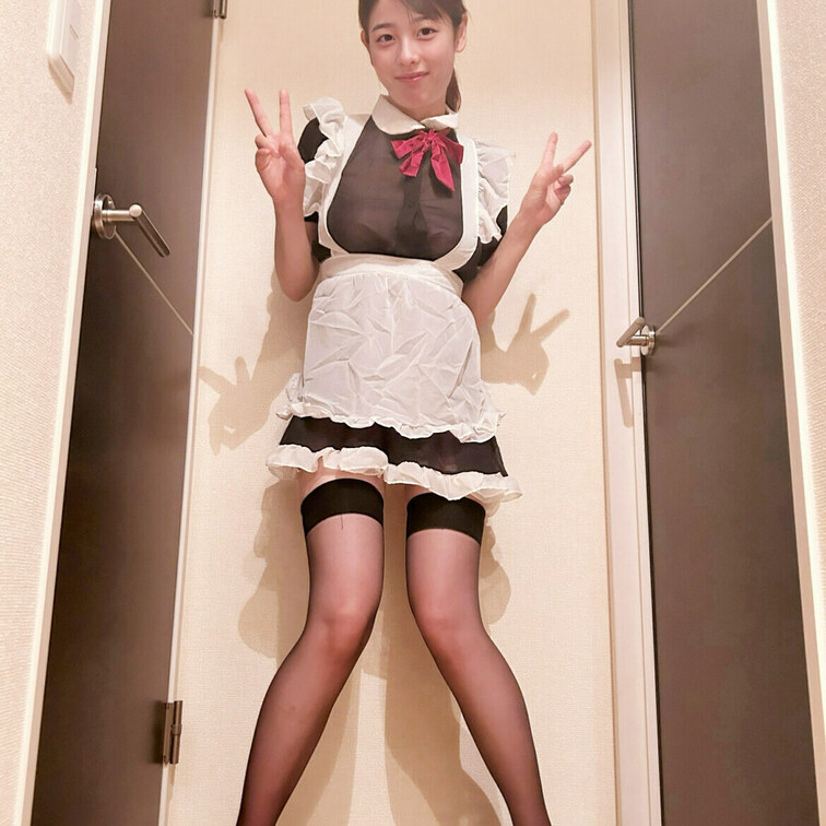初!メイドコスプレ💓